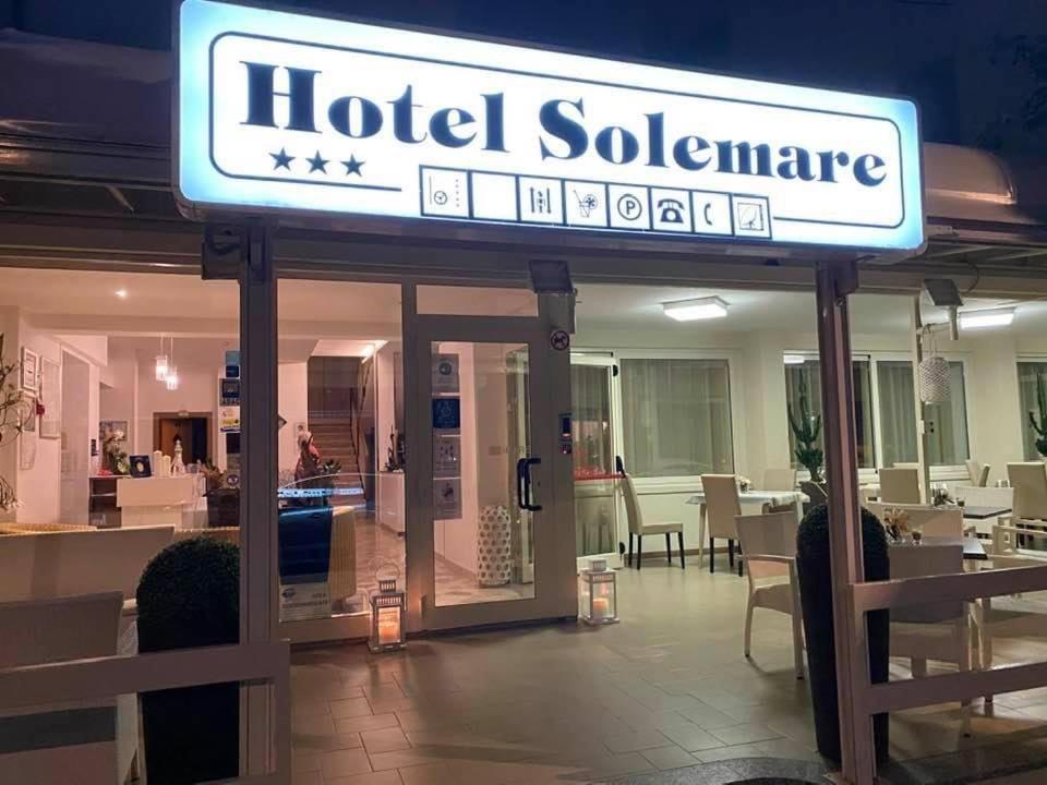 Hotel Solemare Cesenatico Buitenkant foto